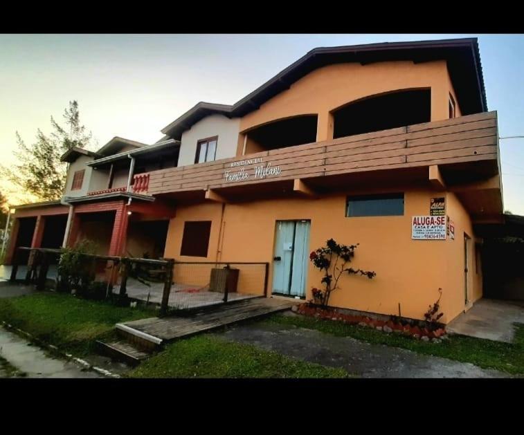 Residencial Familia Milani 100 Metros Do Mar Torres 아파트 외부 사진